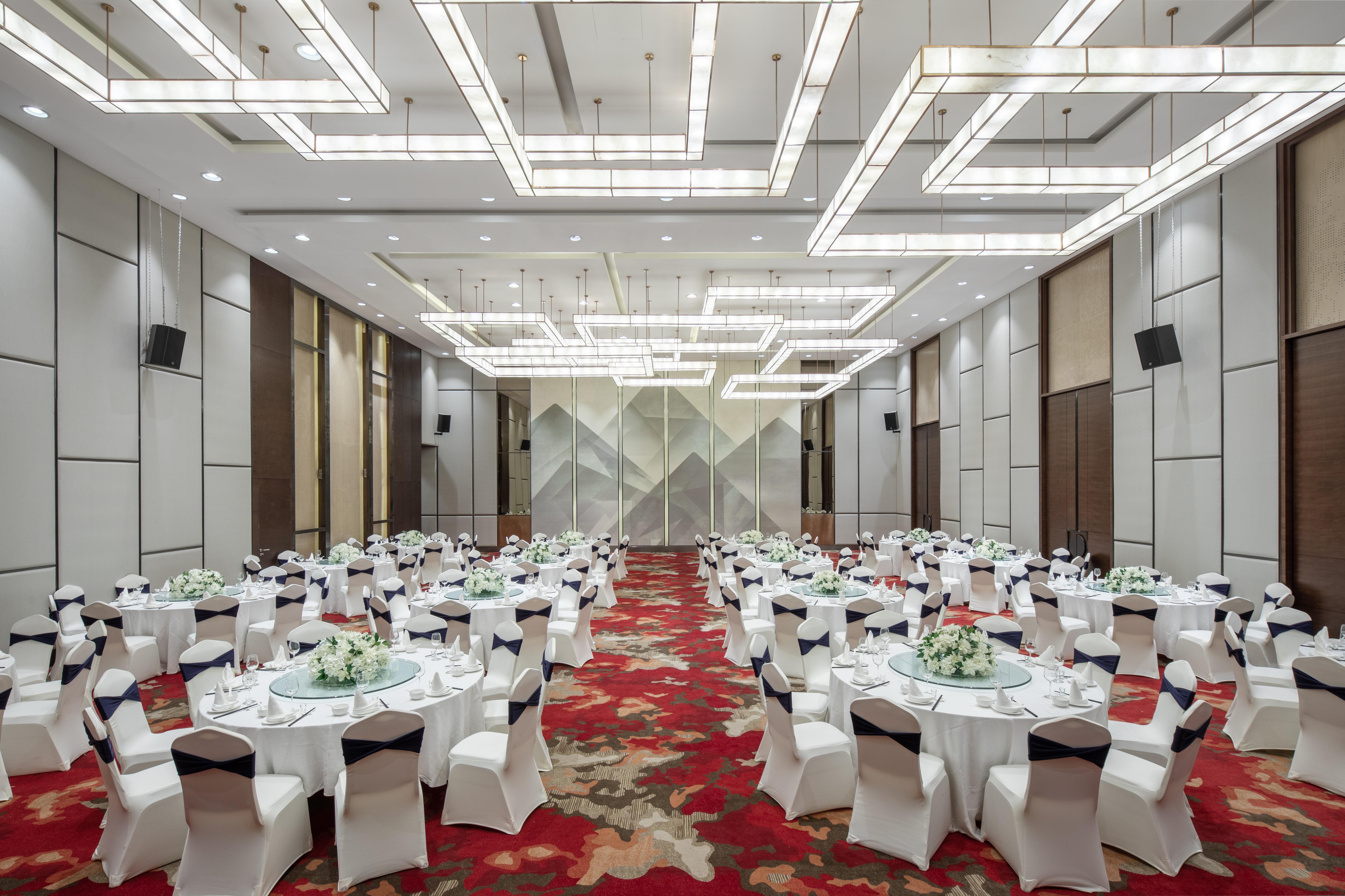 Holiday Inn Baoji Central By Ihg Exterior foto